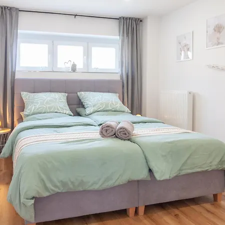 Njoy! Relax - Therme & Parkplatz *